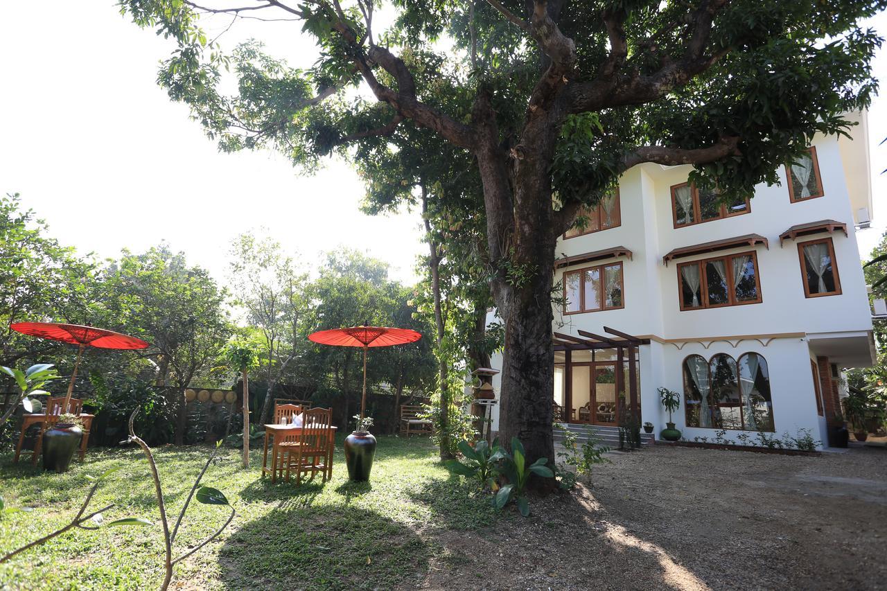 Mango Hill Inn Yangon Exteriör bild