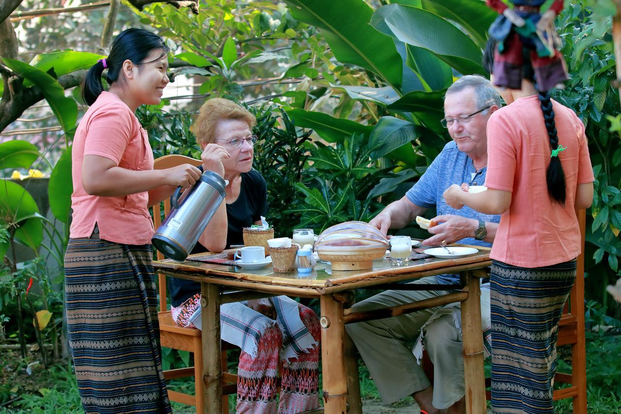 Mango Hill Inn Yangon Exteriör bild
